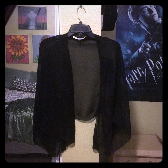 Bloomingdale's Accessories - HALSTON HERITAGE BLOOMINGDALES Black Sheer Shawl
